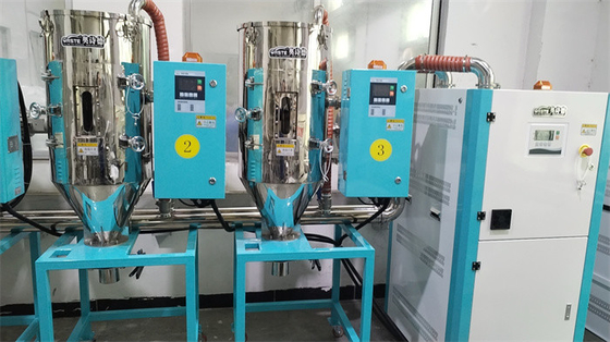 अनुकूलित हॉपर सुखाने प्रणाली Dehumidifying प्लास्टिक सुखानेवाला अति ताप संरक्षण