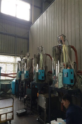 4KW माइल्डली हाइग्रोस्कोपिक प्लास्टिक हॉपर ड्रायर ब्लैंक SUS OHD-80-O