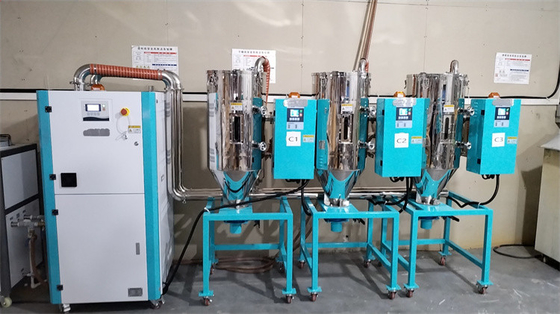 सीई मानक Dehumidifying Hopper Dryer AC220-380V 4-40Kw हीट पावर