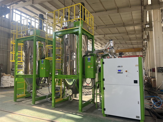 स्टेनलेस स्टील Dehumidifying Hopper Dryer 4-40 Kw प्लास्टिक ग्रेन्यूल सूखने के लिए