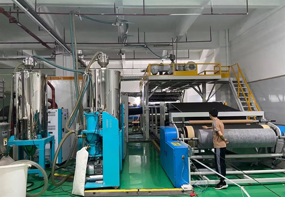 दक्षता स्टेनलेस स्टील Dehumidifying Hopper Dryer With Overheat Protection