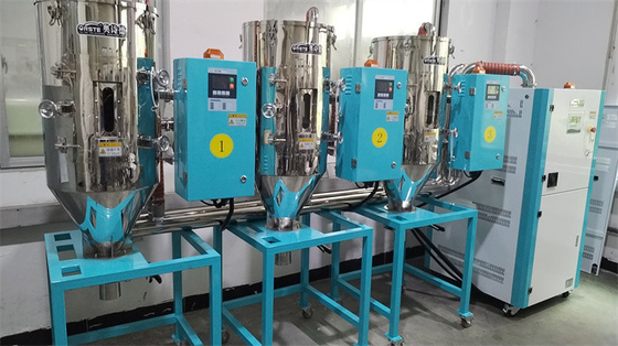ओवरहीट ओवरलोड संरक्षण Dehumidifying Hopper Dryer ऊर्जा की बचत